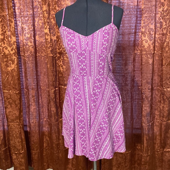 Aeropostale Dresses & Skirts - Aeropostale Pink Patterned Fit-and-Flare Sundress